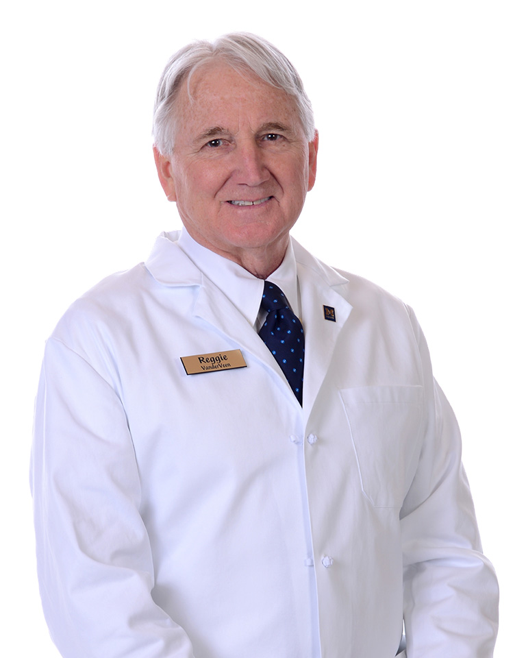 Dr. Reggie VanderVeen At Hudsonville Dental Michigan